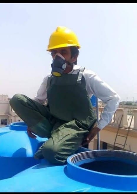 water tank cleaning service